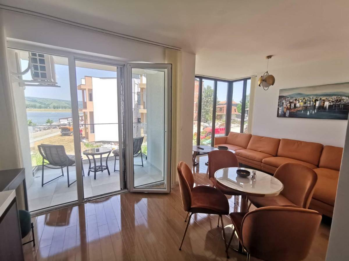 Gonik Apartmani Veliko Gradište Esterno foto